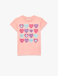 Pamuklu Kısa Kollu Bisiklet Yaka Kalp Baskılı Tişört