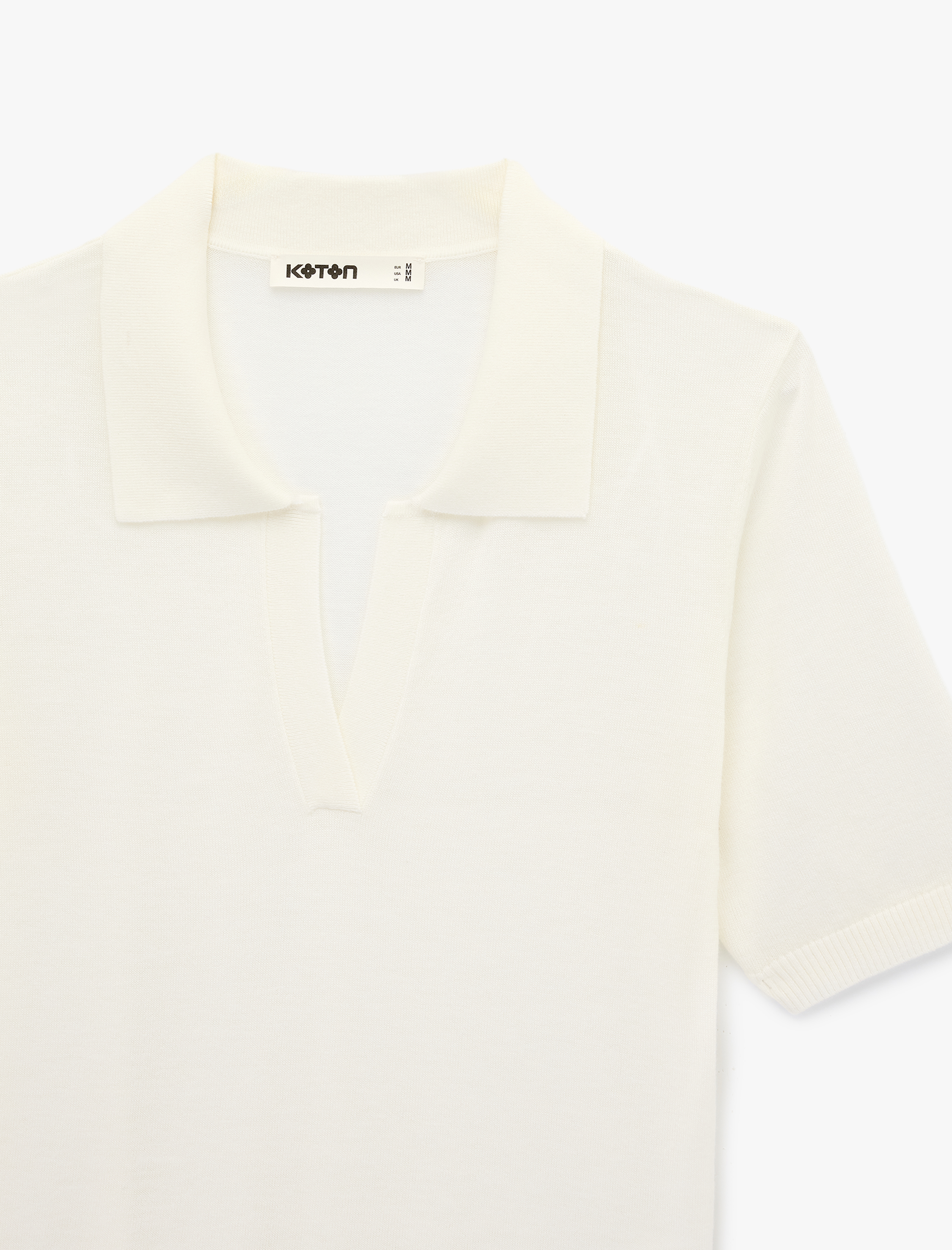   Koyun Yünü Karışımlı Yarım Düğmeli Kısa Kollu Polo Yaka Triko Kazak