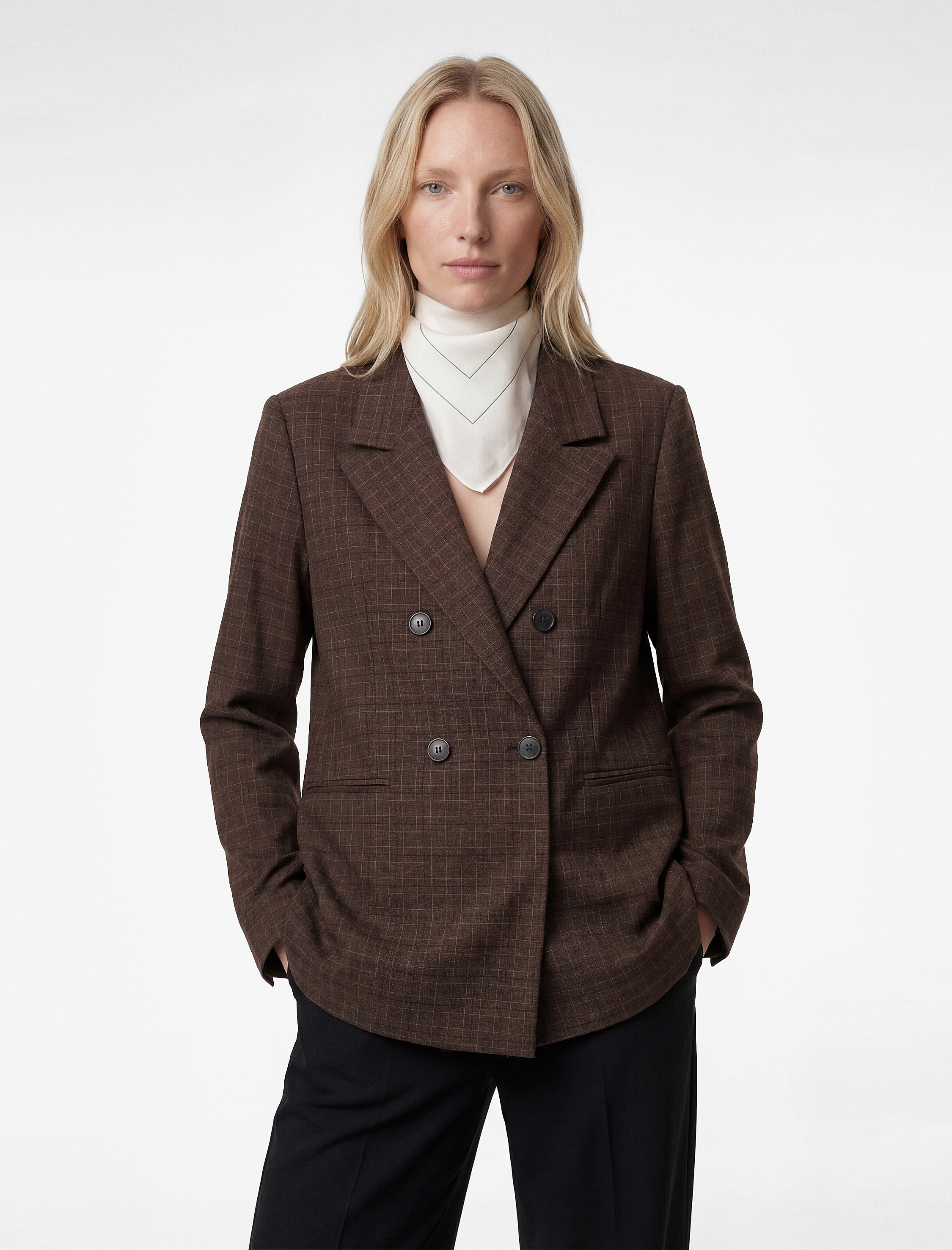   Viskon Karışımlı Düğmeli Cep Detaylı Kruvaze Yaka Ekoseli Blazer Ceket