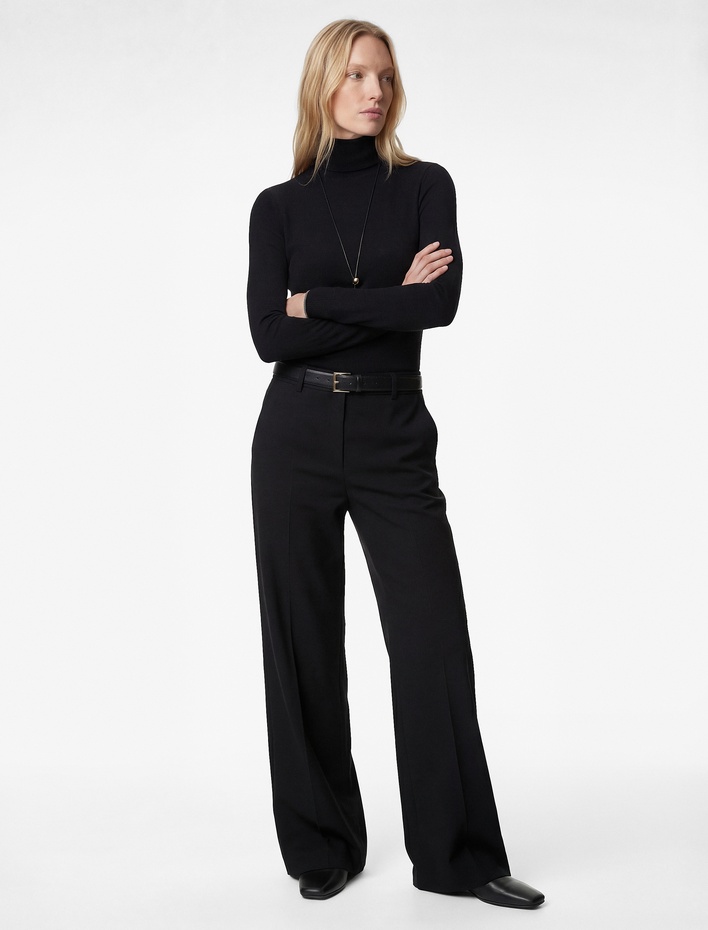  Viskon Kumaş Dik Yaka Uzun Kollu Fitilli Tişört