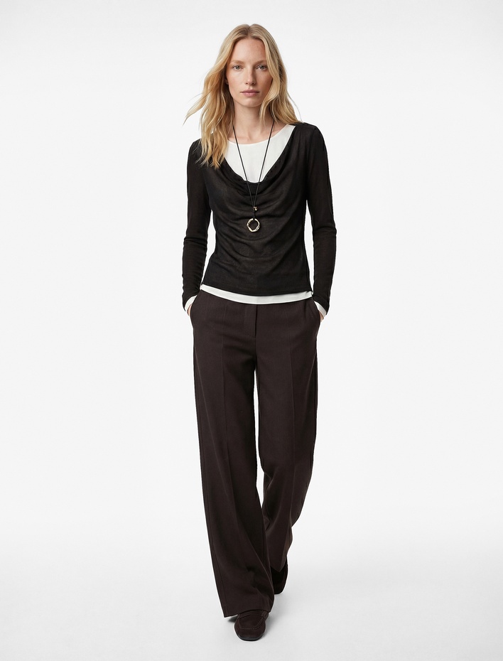  Regular Fit Uzun Kollu Degaje Yaka Renk Kontrastlı Tişört