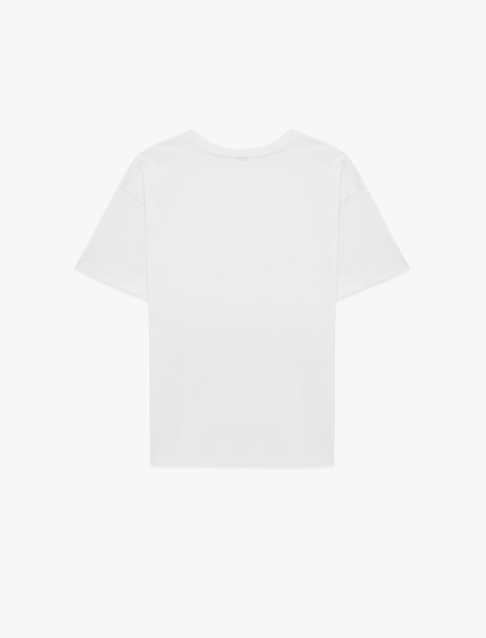  Pamuklu Kısa Kollu Bisiklet Yaka Taşlı Fiyonk Baskılı Tişört