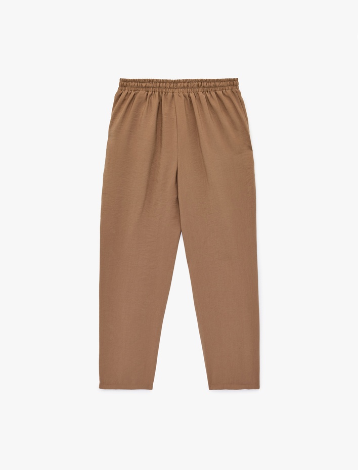  Slim Fit Beli Bağlamalı Cepli Havuç Kesim Pantolon