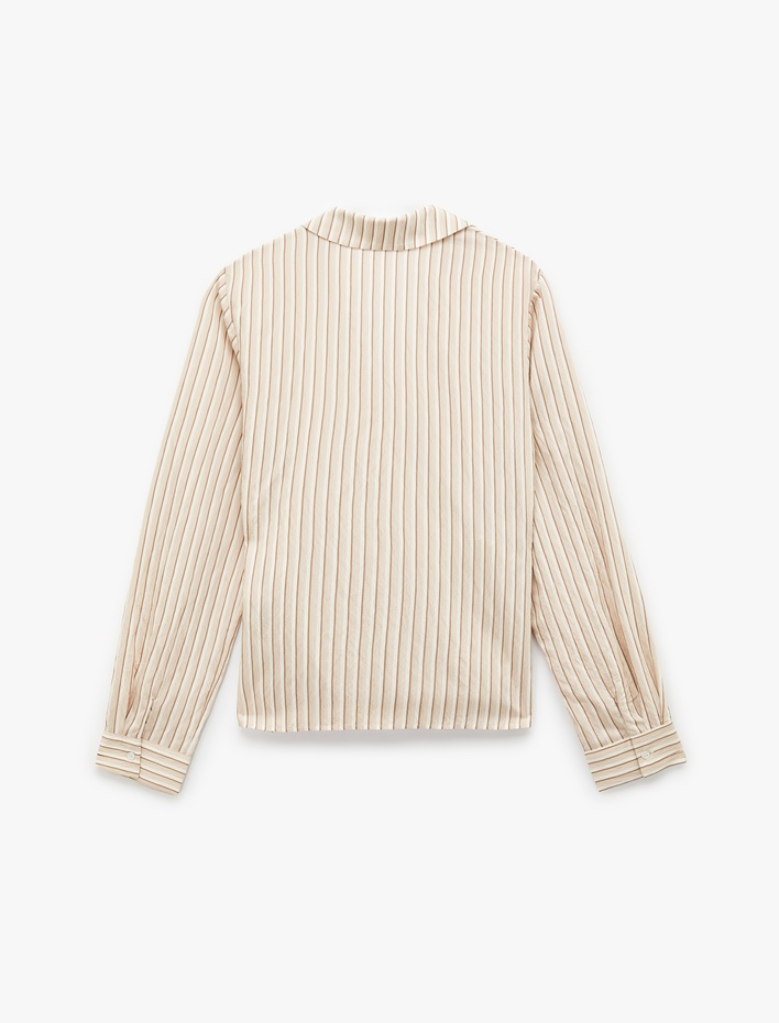  Uzun Kollu Aksesuarlı Yandan Bağlama Detaylı Kruvaze Çizgili Gömlek