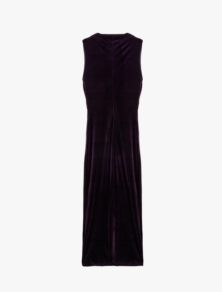  Dik Yaka Slim Fit Kolsuz Drapeli Yırtmaç Detaylı Uzun Bodycon Kadife Elbise