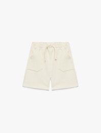 Beli Bağcıklı Cep Detaylı Pamuklu Şort