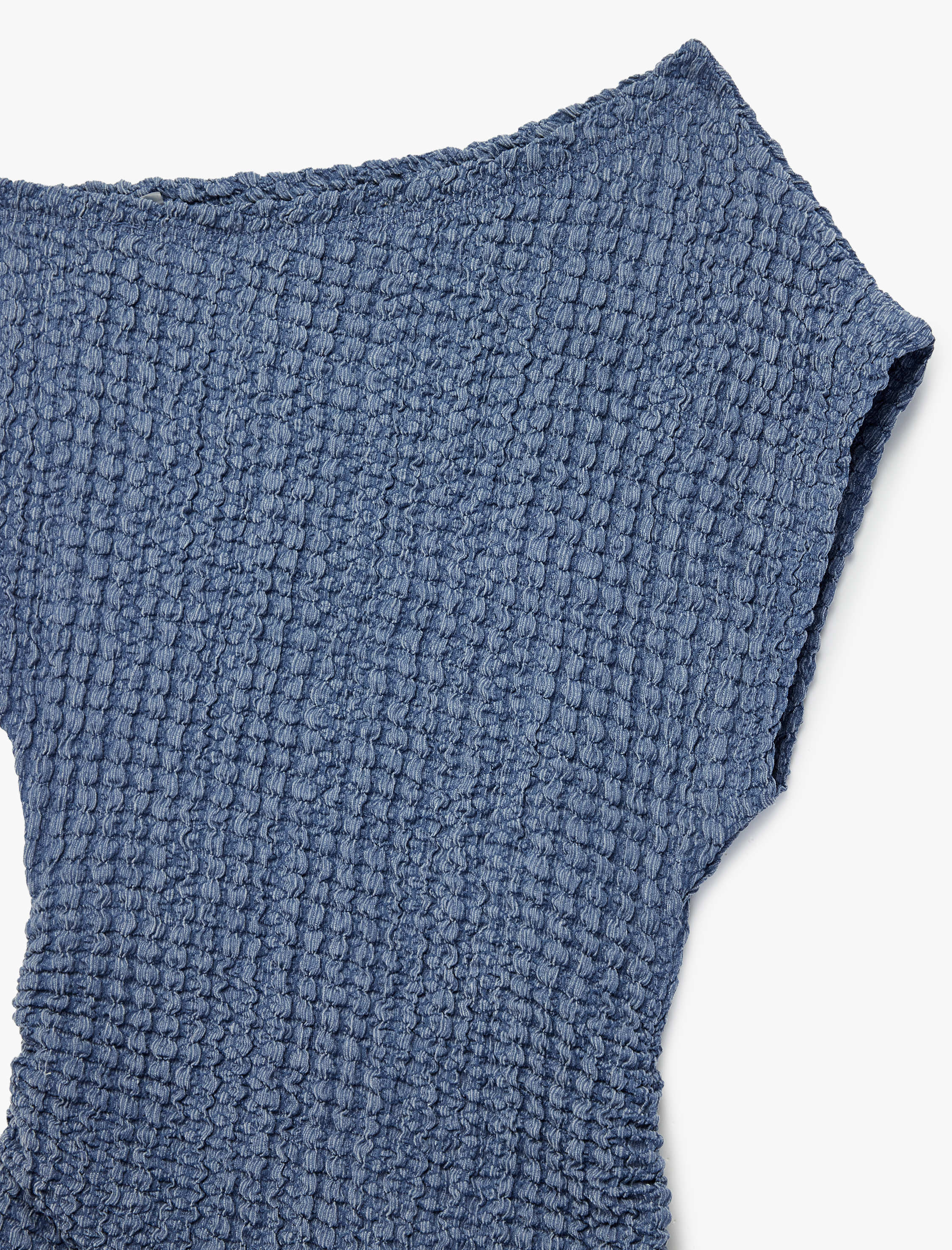  Kız Çocuk Asimetrik Yaka Kolsuz Viskon Karışımlı Dokulu Crop Bluz