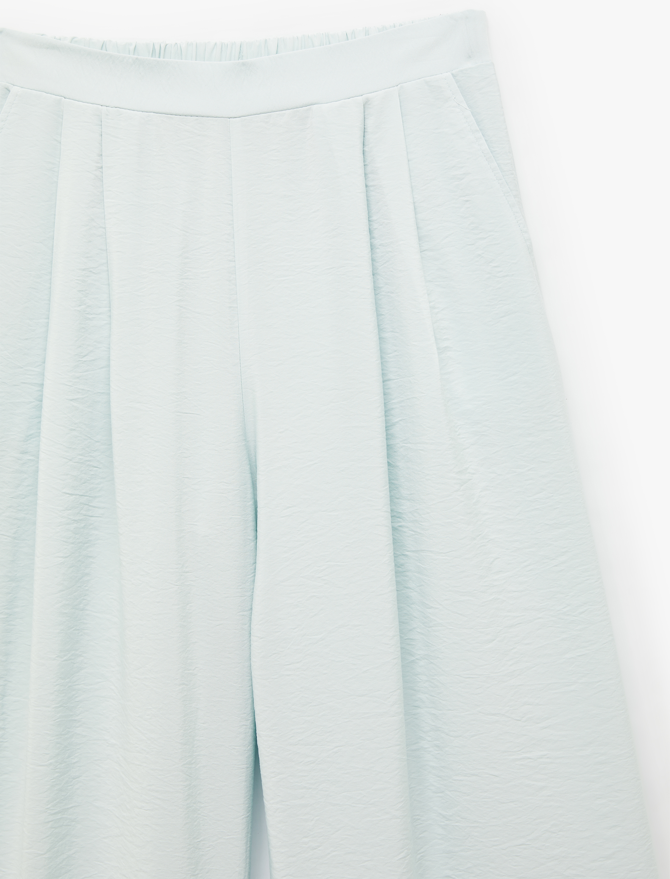   Viskon Kumaş Pile Detaylı Cepli Düz Geniş Paça Palazzo Pantolon