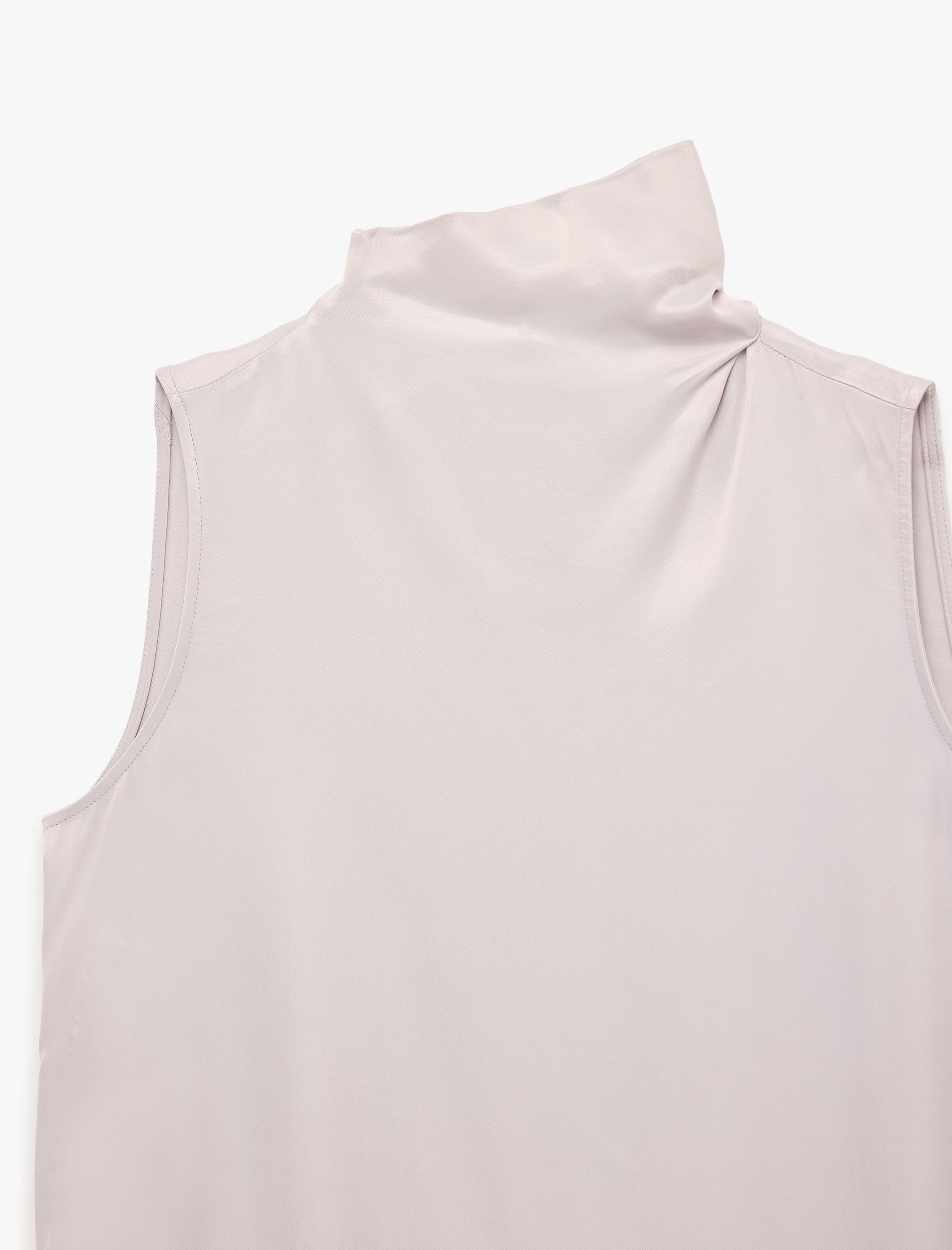   Asimetrik Kesim Kolsuz Dik Yaka Uzun Saten Bluz