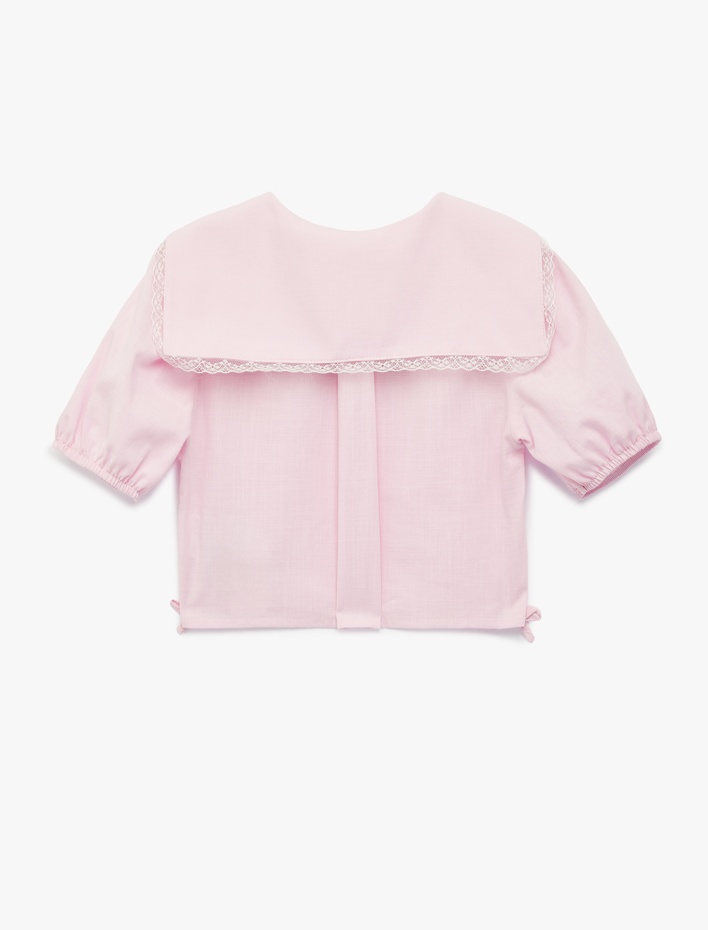 Kız Çocuk Dantel Detaylı Pamuklu Balon Kollu Fiyonklu Geniş Yaka Gömlek