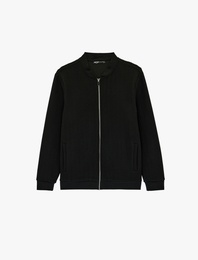 Uzun Kollu Dokulu Kapitone Fermuarlı Mevsimlik Ceket