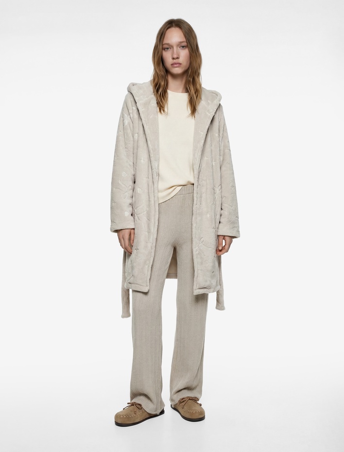  Uzun Kollu Fiyonk Detaylı Kapüşonlu Kemerli Peluş Sabahlık