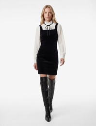 Kare Yaka Kolsuz Fiyonk Detaylı Mini Kadife Elbise