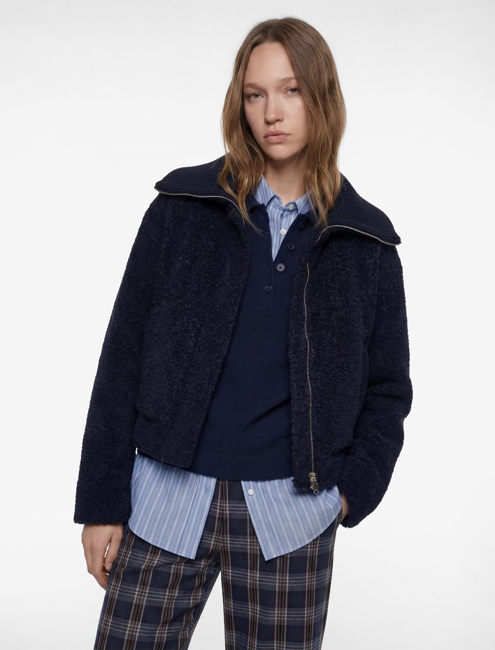  Uzun Kollu Fermuarlı Cep Detaylı Geniş Yaka Crop Ceket