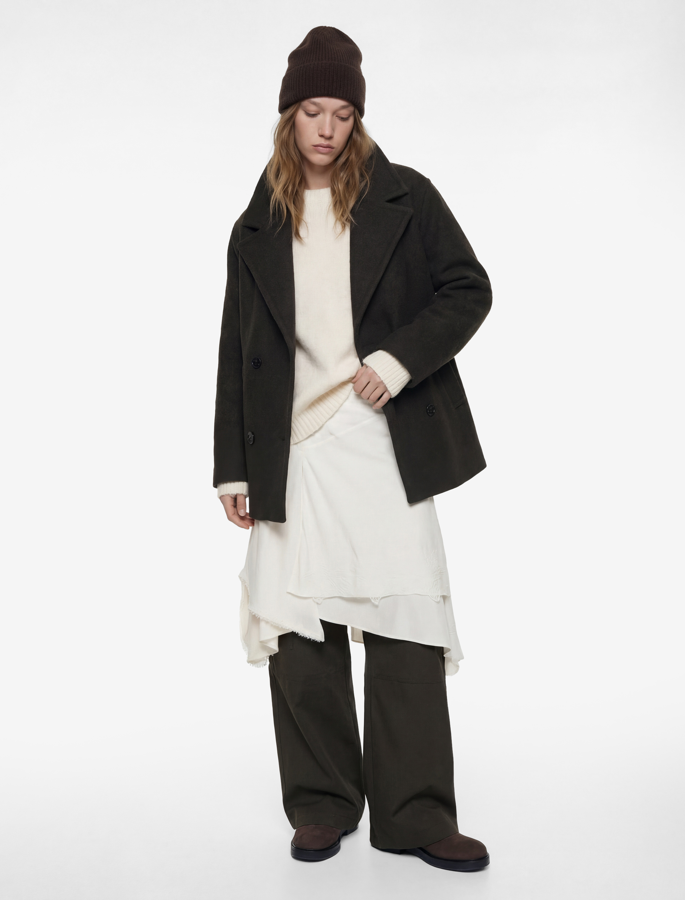   Uzun Kollu Düğmeli Cep Detaylı Kruvaze Yaka Kaban