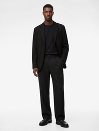 Uzun Kollu Kapaklı Cepli Düğmeli Slim Fit Mono Yaka Blazer Ceket