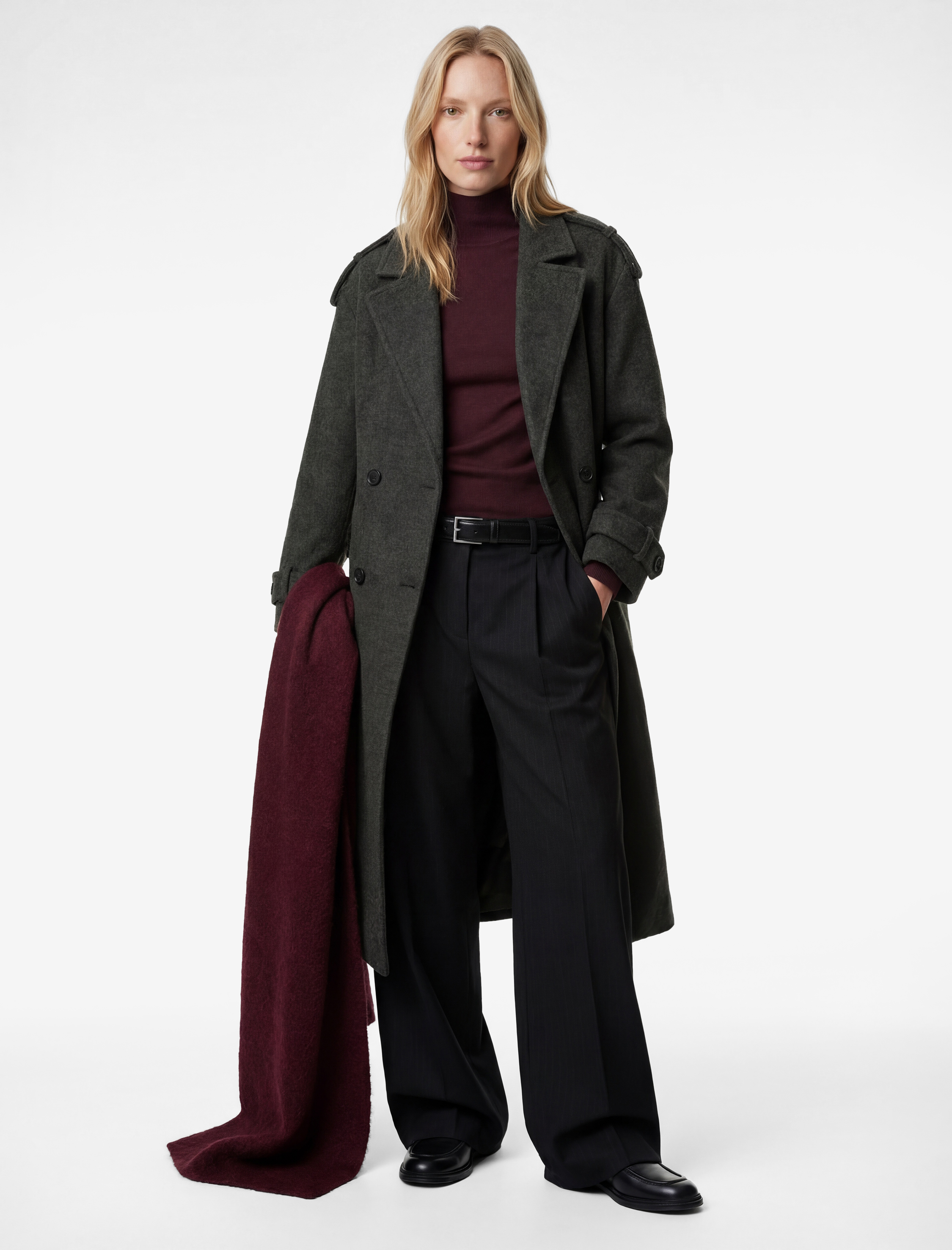   Kruvaze Yaka Uzun Kollu Cepli Kemerli Uzun Kaşe Kaban