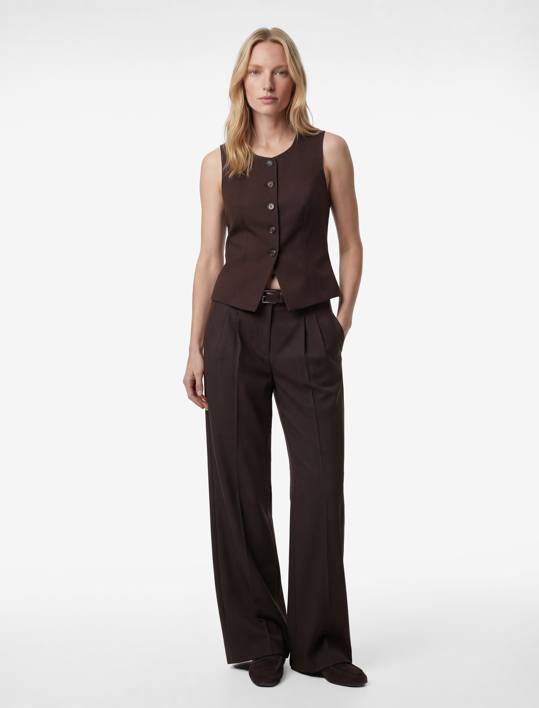   Viskon Karışımlı Düğmeli Bisiklet Yaka Slim Fit Kolsuz Yelek