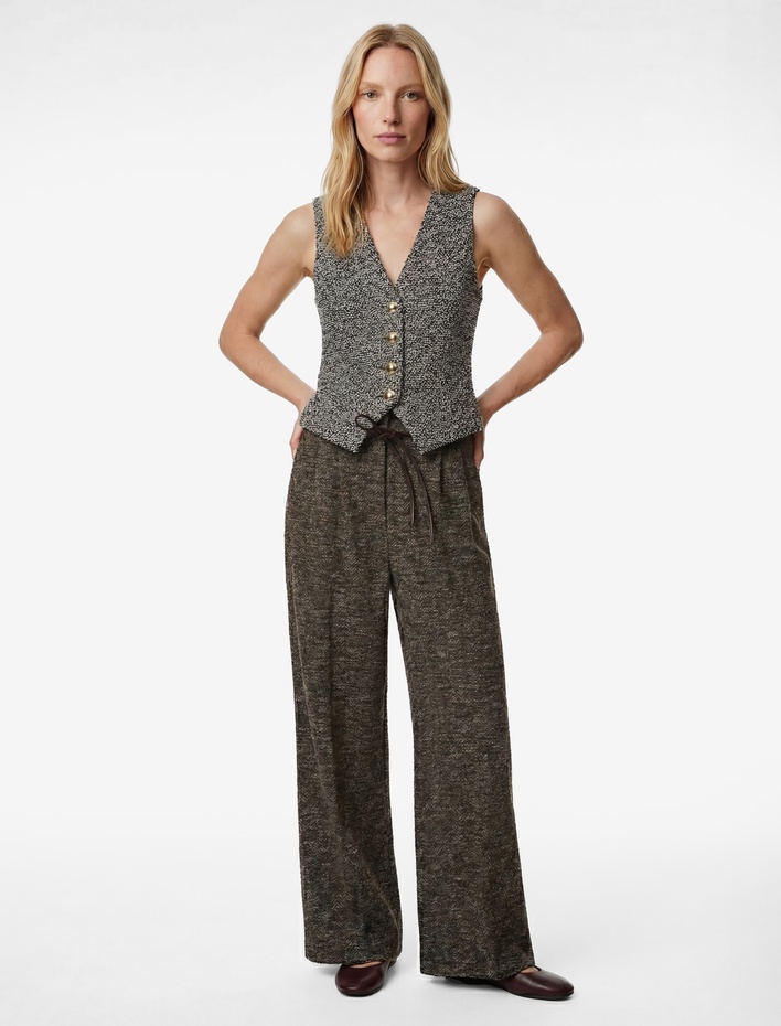  Desenli Kemer Detaylı Cepli Dokulu Pantolon