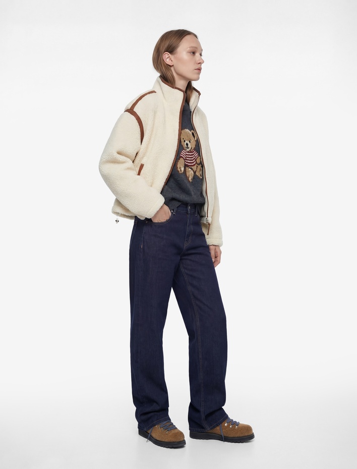  Dik Yaka Cep Detaylı Fermuarlı Oversize Peluş Ceket