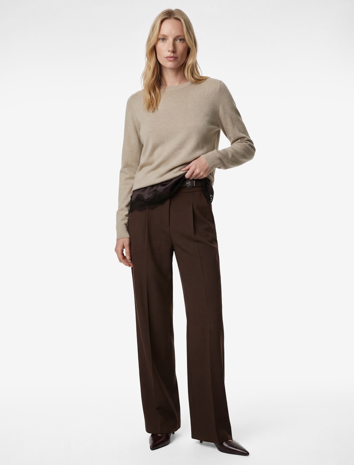  Yarım Kemer Detaylı Pileli Cepli Bol Paça Uzun Kumaş Pantolon