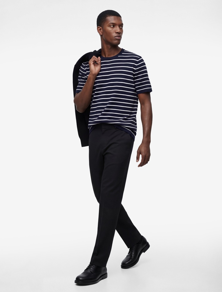  Rahat Kalıp Cepli Viskon Karışımlı Pileli Kumaş Pantolon