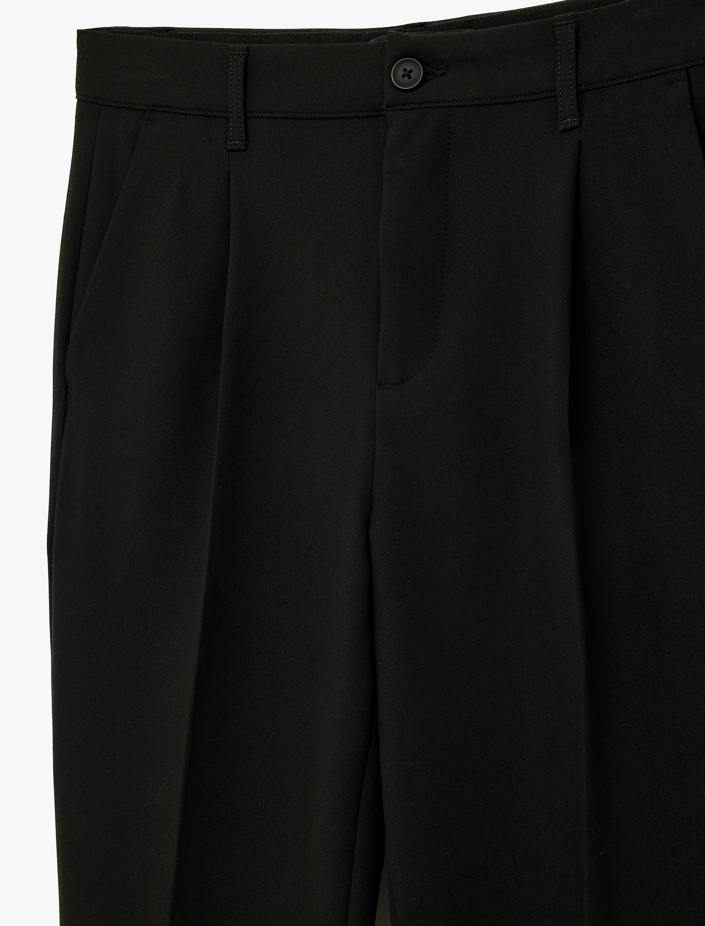   Rahat Kalıp Viskon Karışımlı Cepli Pileli Kumaş Pantolon