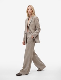 Uzun Kollu Düğmeli Cep Detaylı Kruvaze Yaka Blazer Ceket