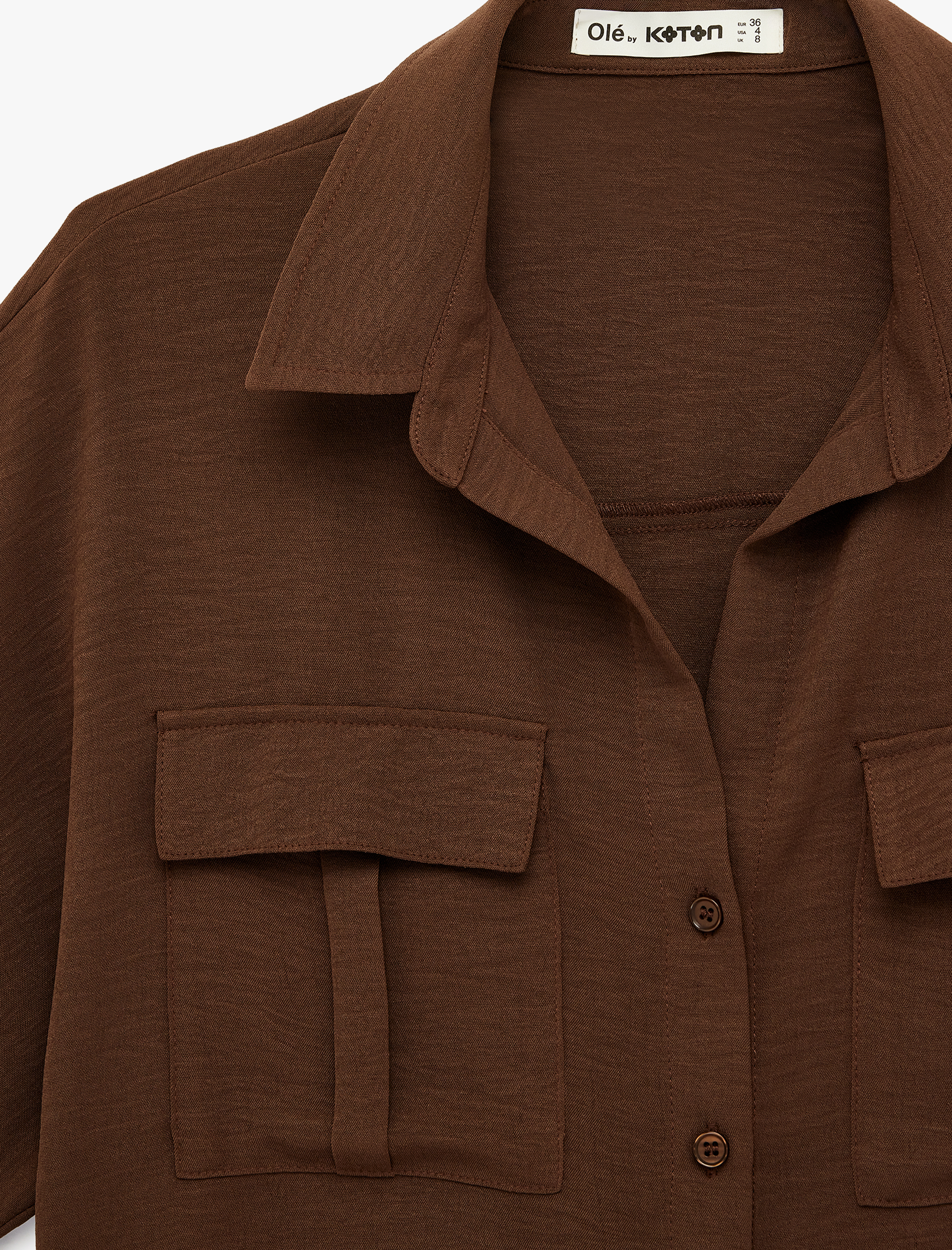   Aerobin Kumaş Rahat Kalıp Kısa Kollu Bağlama Detaylı Cepli Yazlık Gömlek