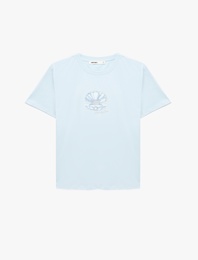 Pamuklu Kısa Kollu Bisiklet Yaka Deniz Kabuğu Baskılı Tişört