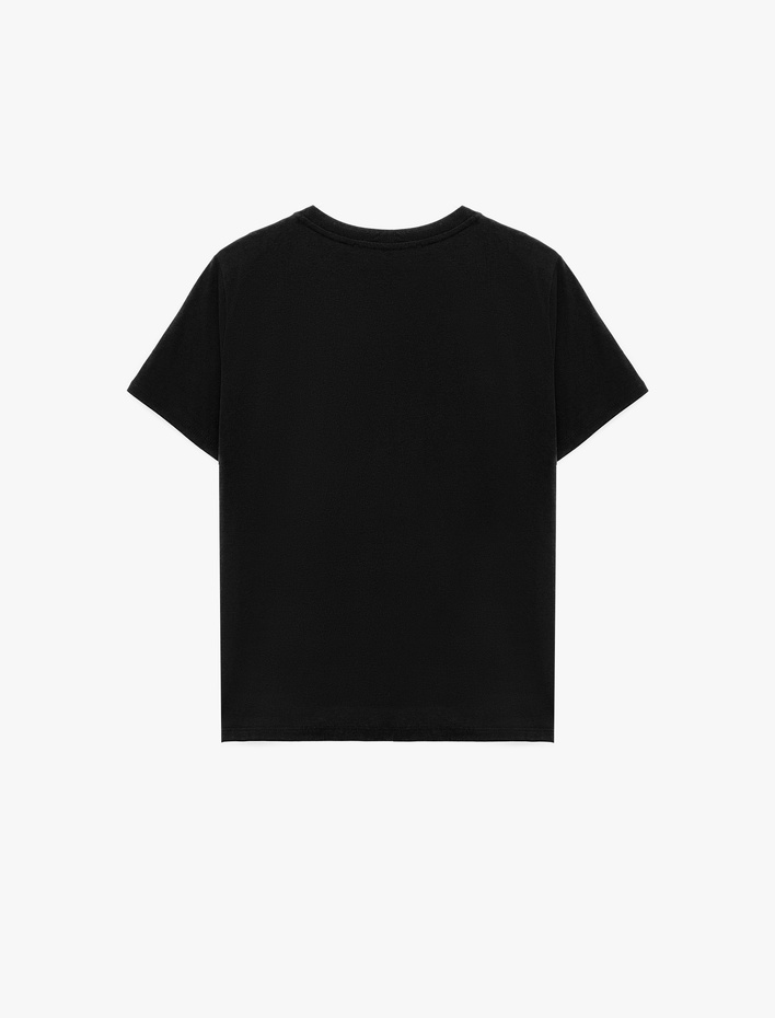  Pamuklu Kısa Kollu Bisiklet Yaka Fiyonk Baskılı Tişört