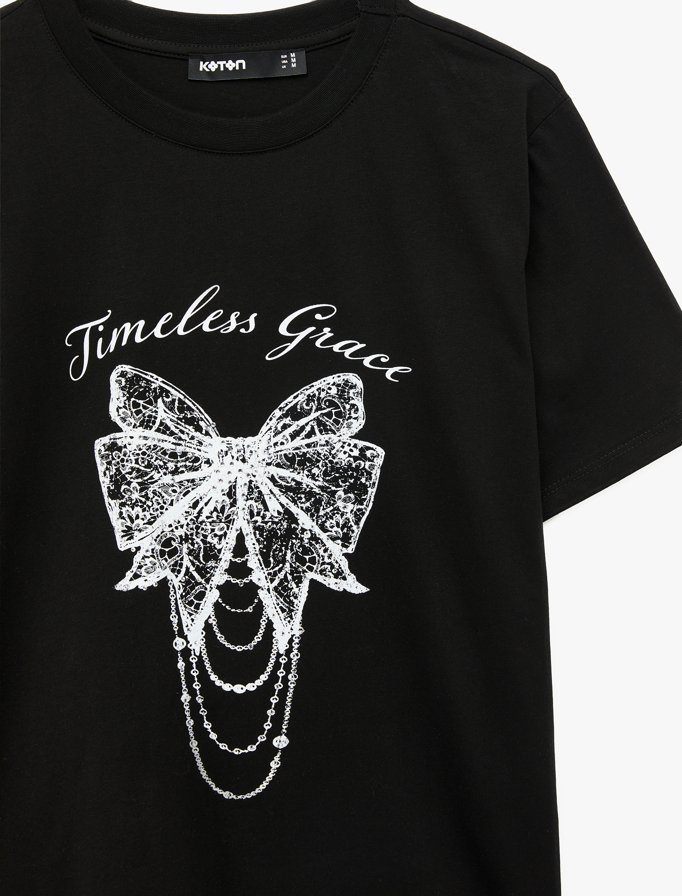   Pamuklu Kısa Kollu Bisiklet Yaka Fiyonk Baskılı Tişört