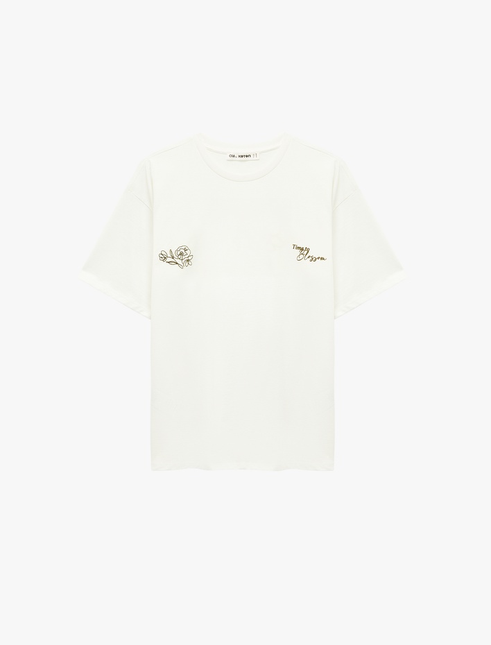  Çiçek Nakışlı Kısa Kollu Bisiklet Yaka Pamuklu Oversize Tişört