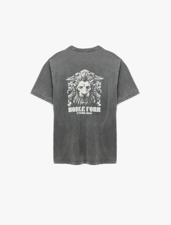  Regular Fit Kısa Kollu Pamuklu Yıkamalı Bisiklet Yaka Arkası Baskılı Tişört