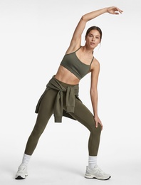 Çapraz Sırt Askılı Kaplı Slim Fit Sporcu Sütyeni