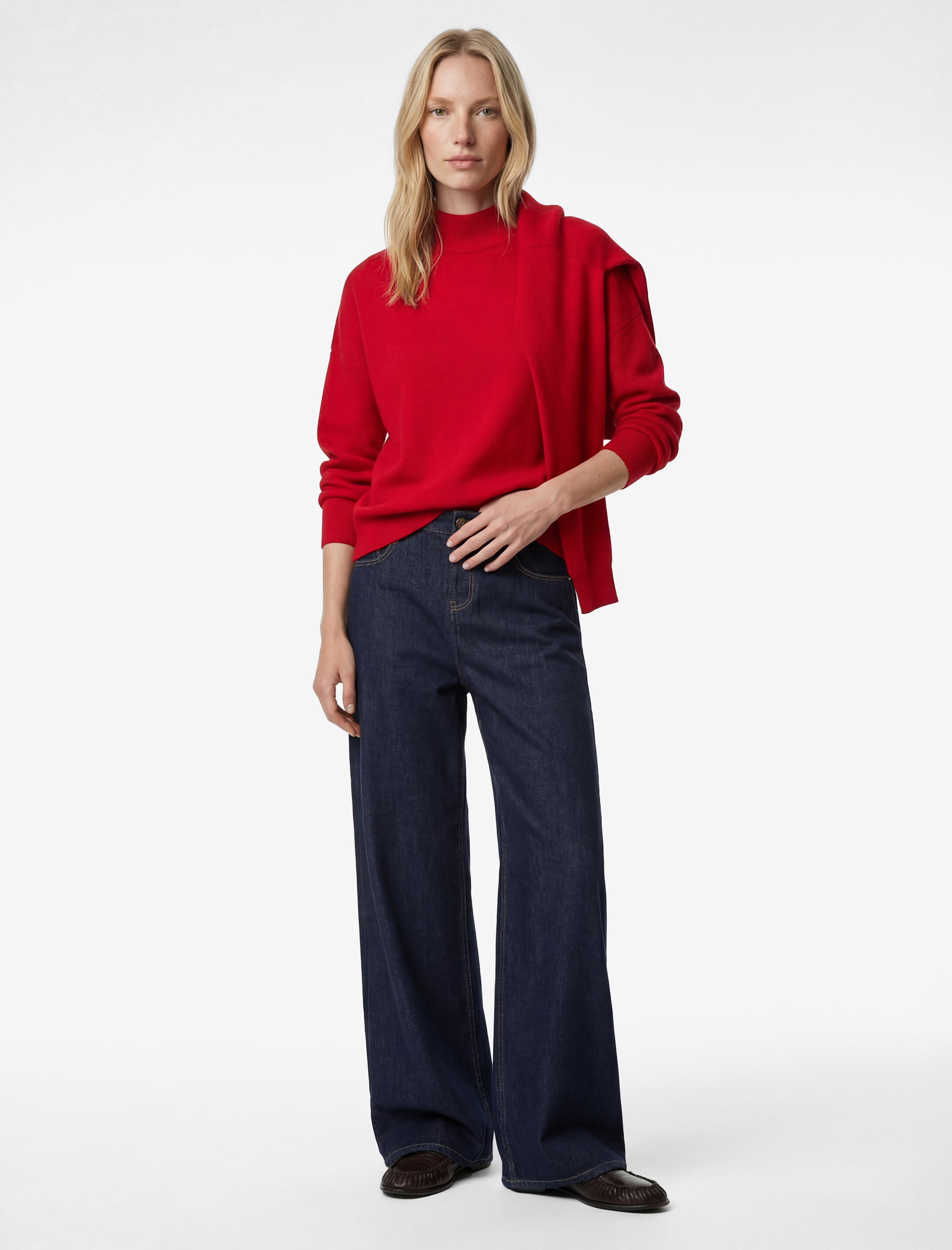   Oversize Viskon Karışımlı Uzun Kollu Dik Yaka Triko Kazak