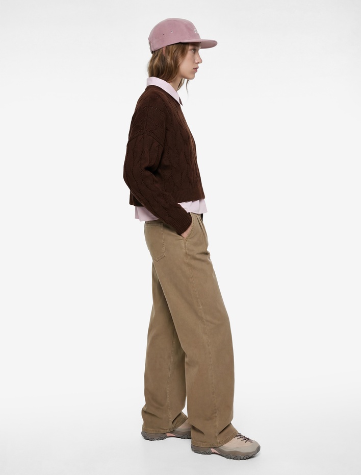  Gömlek Yaka Uzun Kollu Rahat Kalıp Triko Kazak