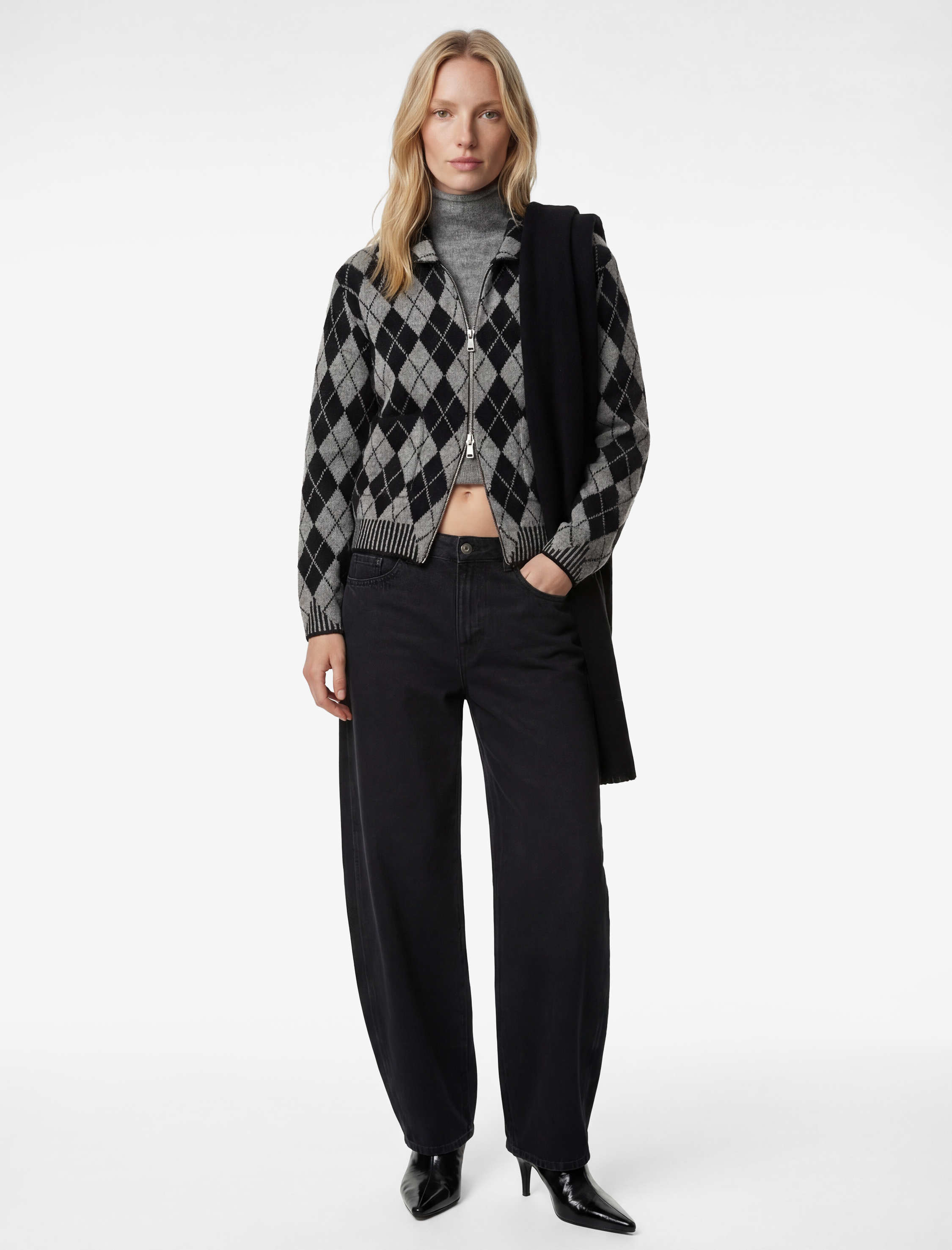   Uzun Kollu Fermuarlı Baklava Desenli Triko Hırka