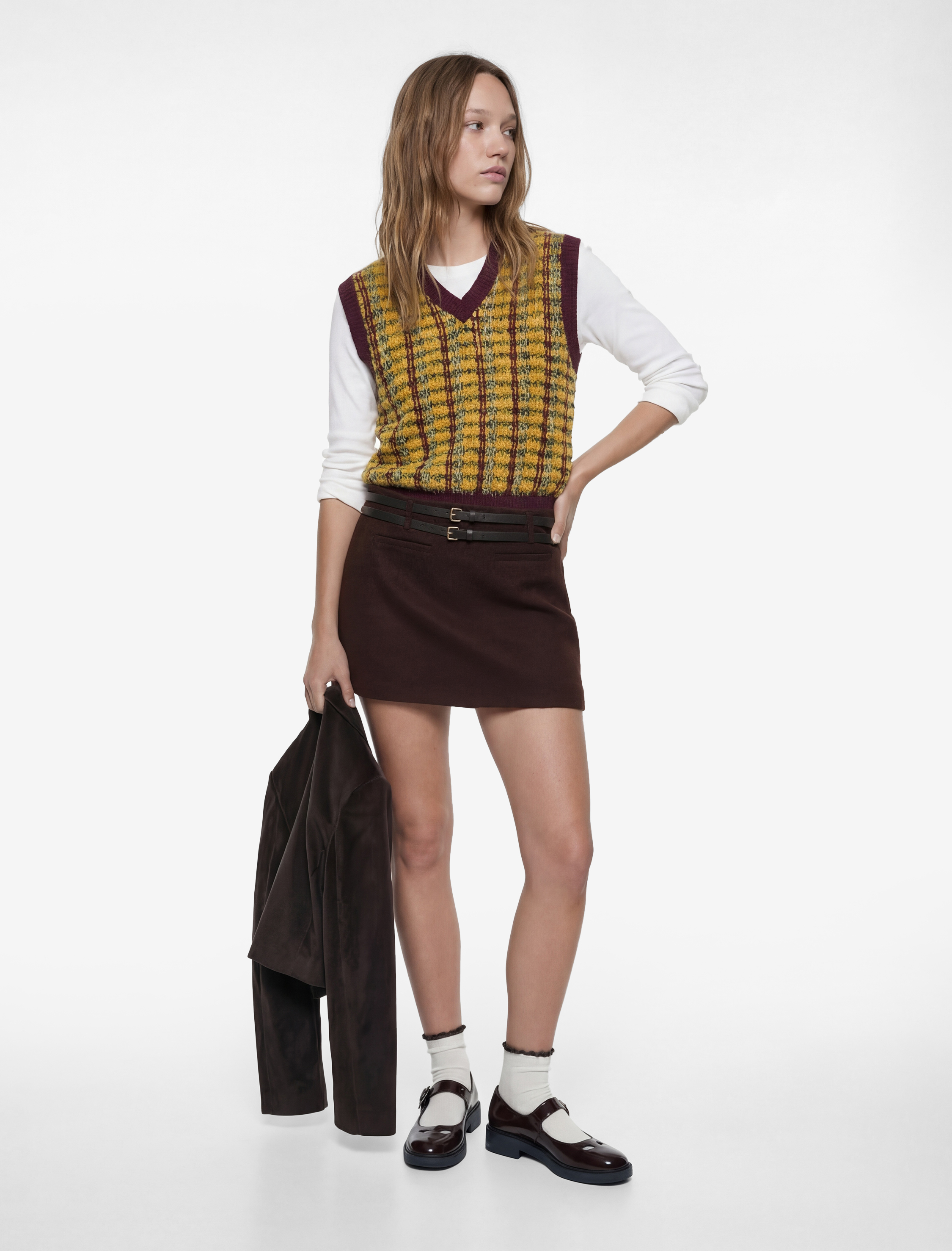   Kemer Detaylı Slim Fit Viskon Karışımlı Mini Etek