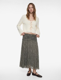 Slim Fit Dokulu Bağlama Detaylı Uzun Kollu V Yaka Bluz