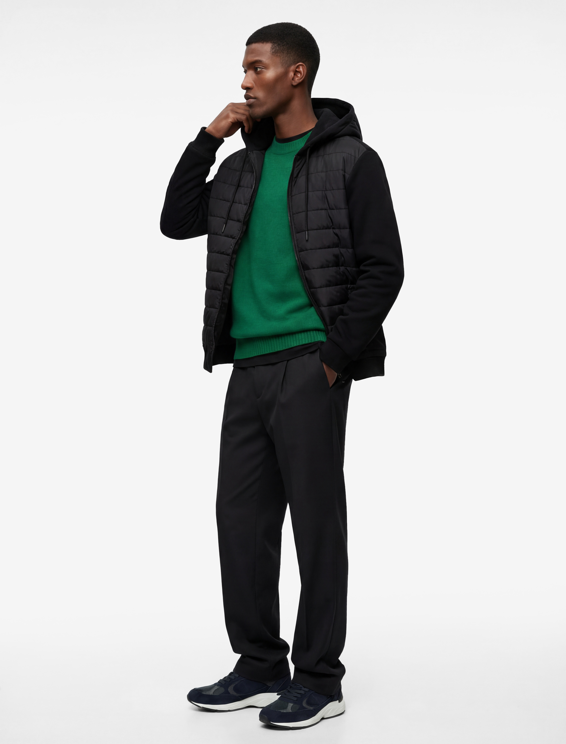   Uzun Kollu Regular Fit Cepli Fermuarlı Kumaş Detaylı Kapşonlu Ceket