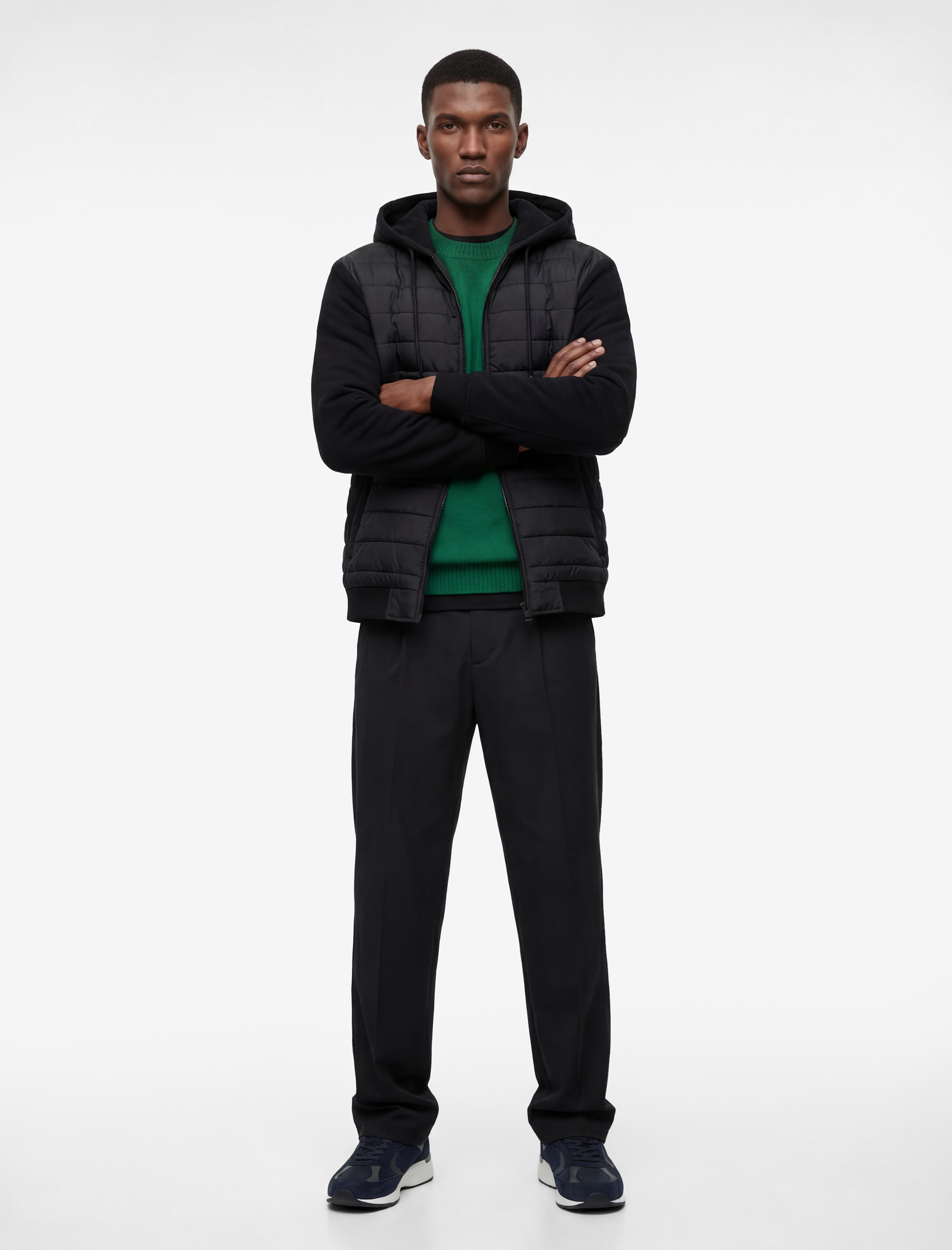   Uzun Kollu Regular Fit Cepli Fermuarlı Kumaş Detaylı Kapşonlu Ceket