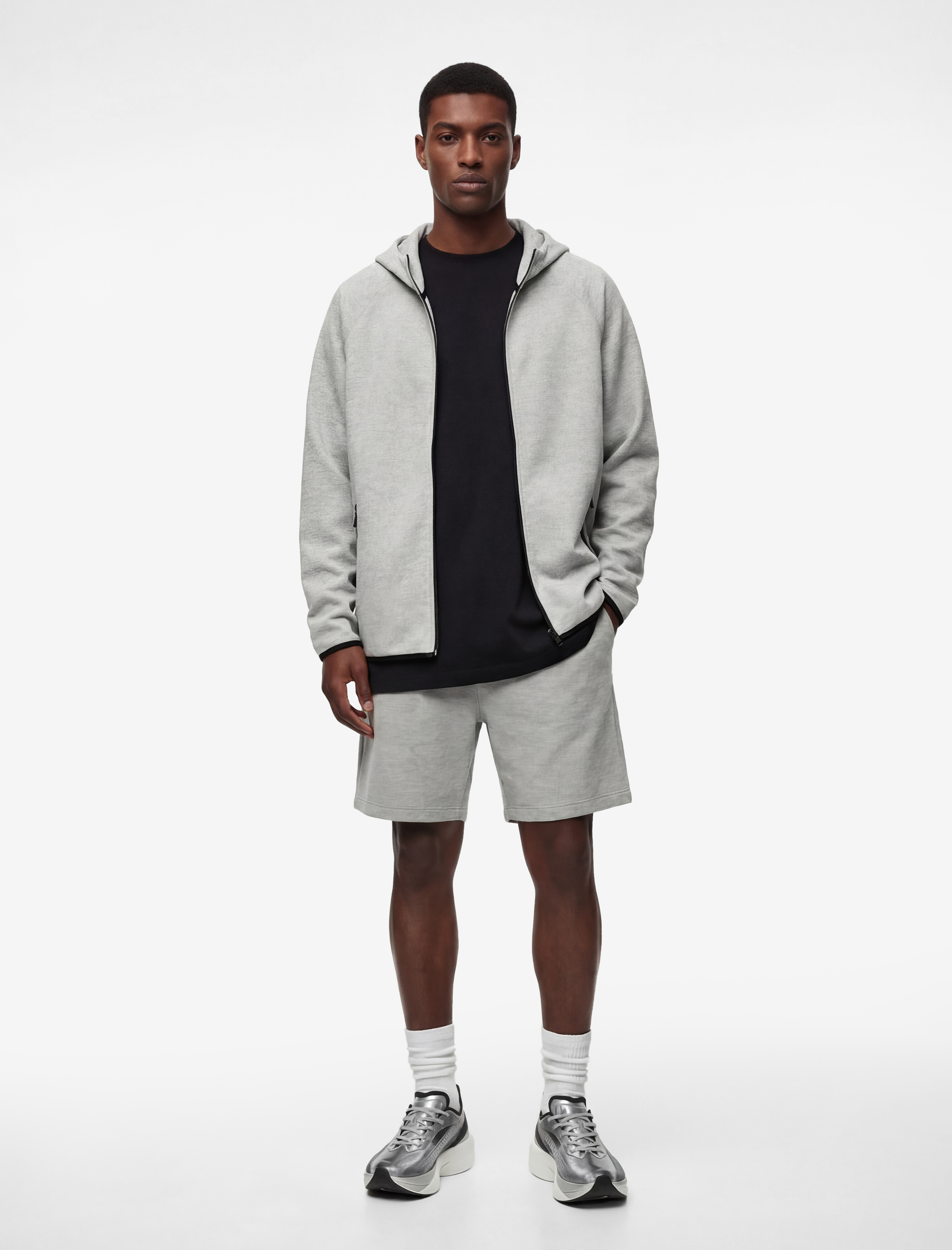   Regular Fit Uzun Kollu Fermuarlı Cepli Kapşonlu Spor Sweatshirt