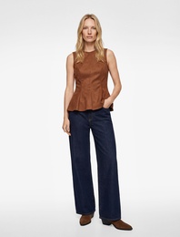 Slim Fit Kolsuz Peplum Kesim Pileli Suni Süet Bluz