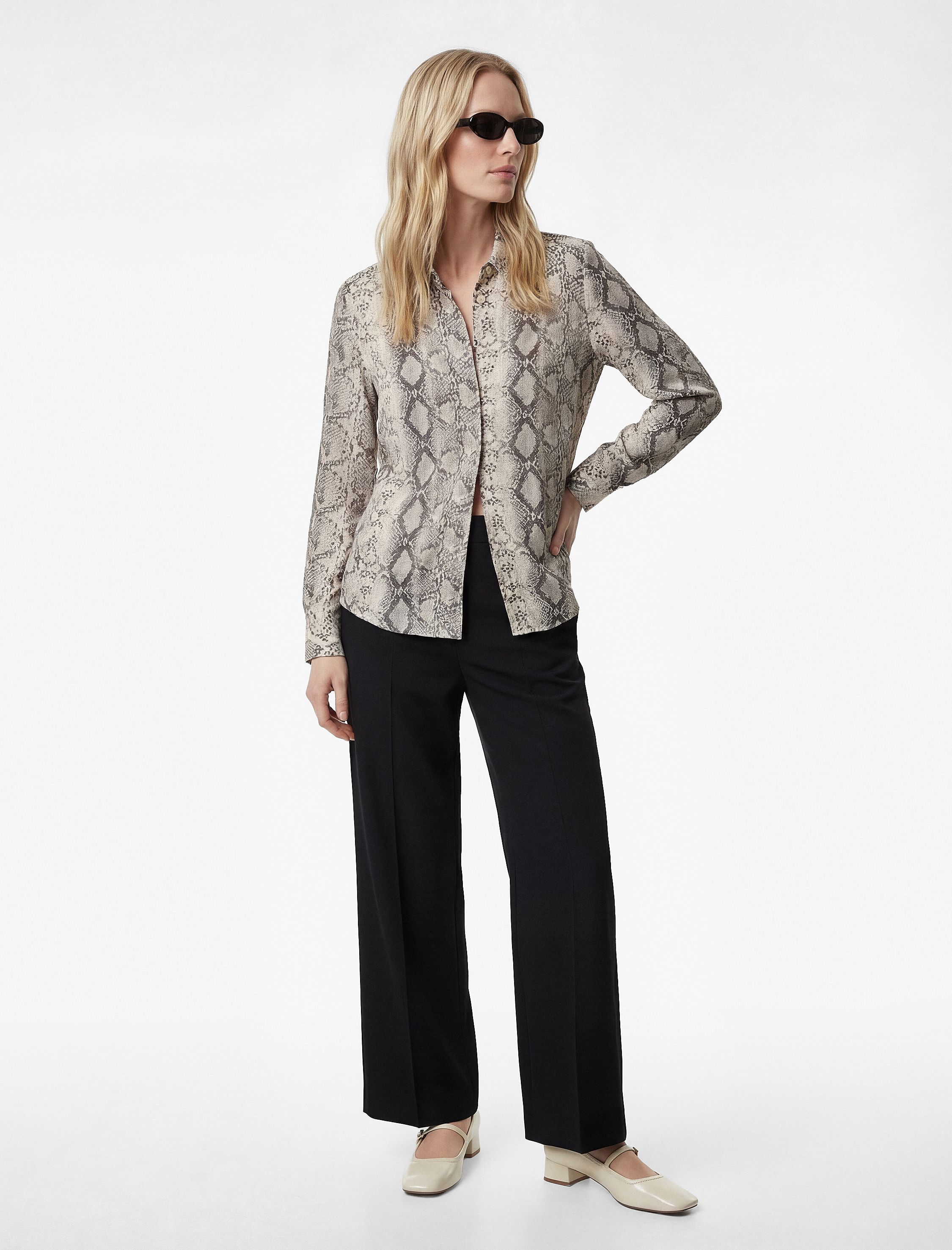   Regular Fit Uzun Kollu Yılan Baskı Desenli Saten Gömlek