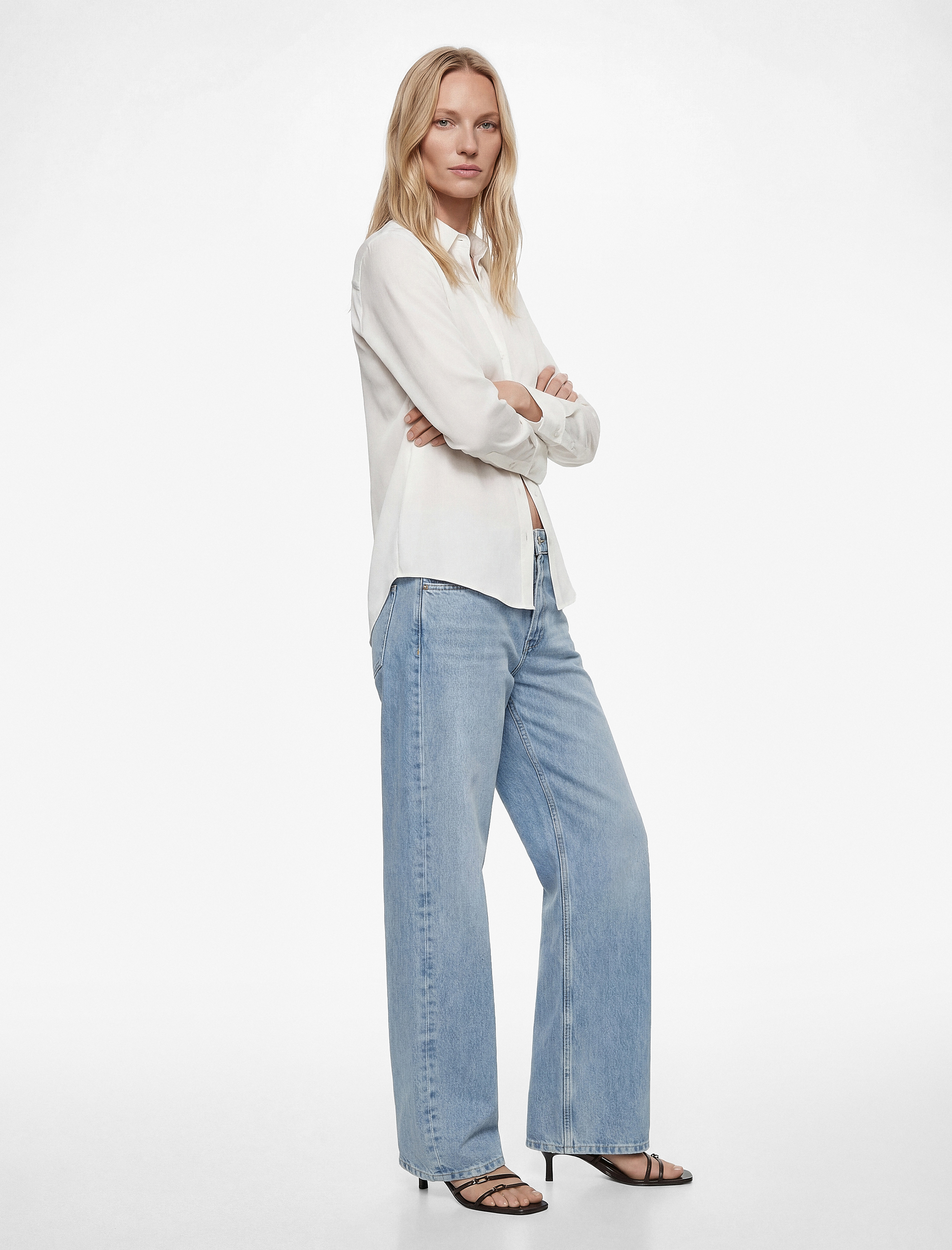   Regular Fit Uzun Kollu Düğmeli Saten Gömlek