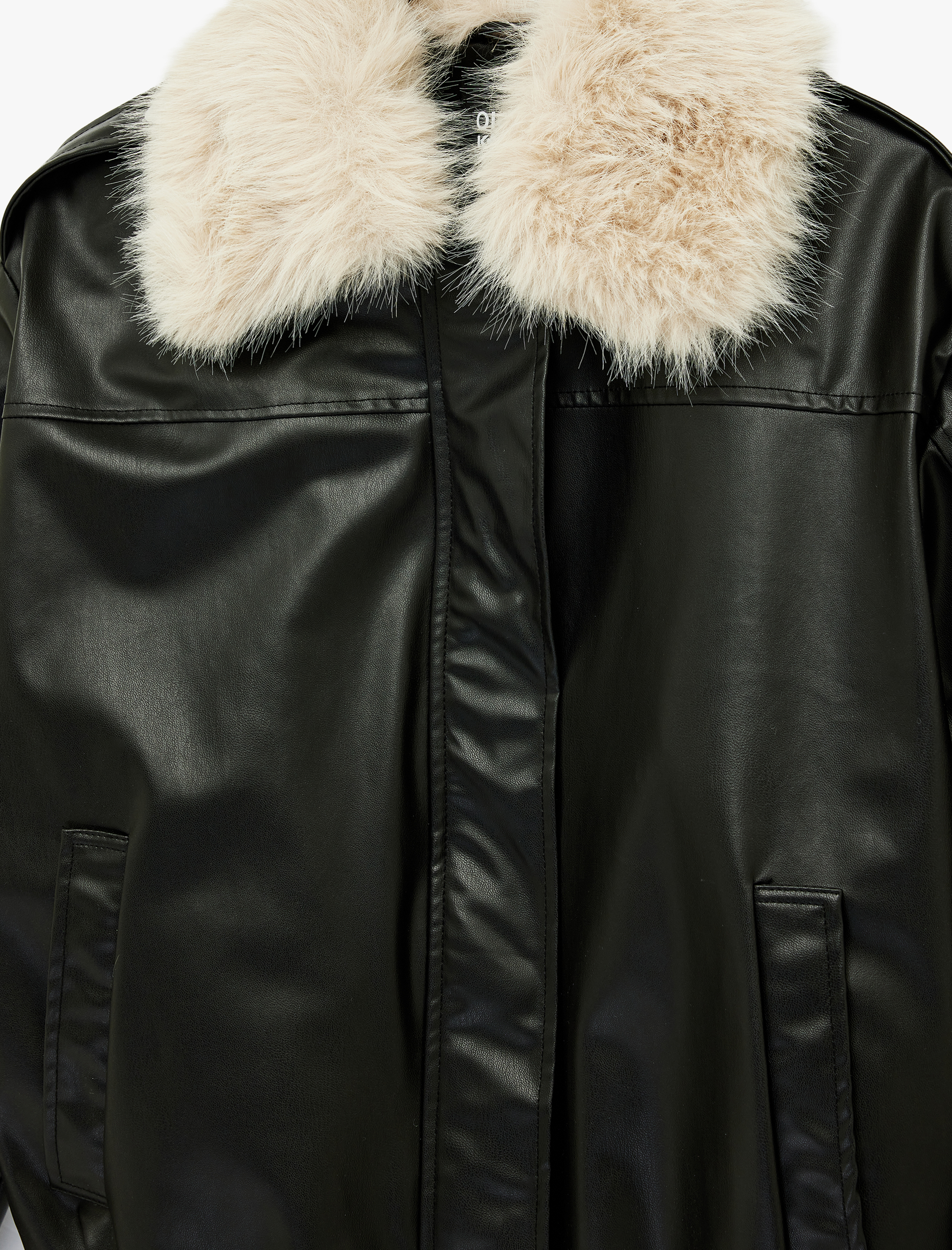   Fermuarlı Cepli Çıkarılabilir Suni Kürk Yaka Deri Görünümlü Crop Ceket