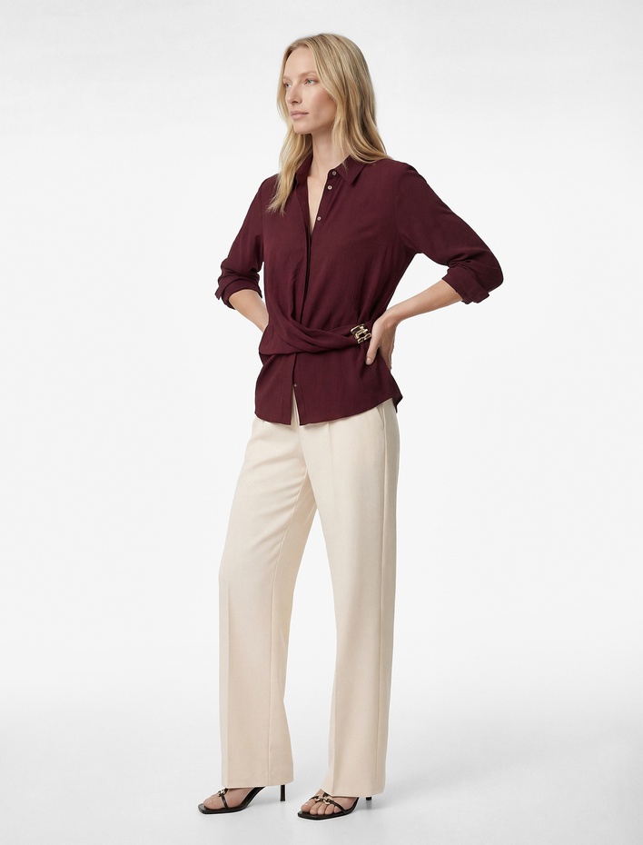  Metal Aksesuarlı Klasik Yaka Viskon Uzun Kollu Gömlek