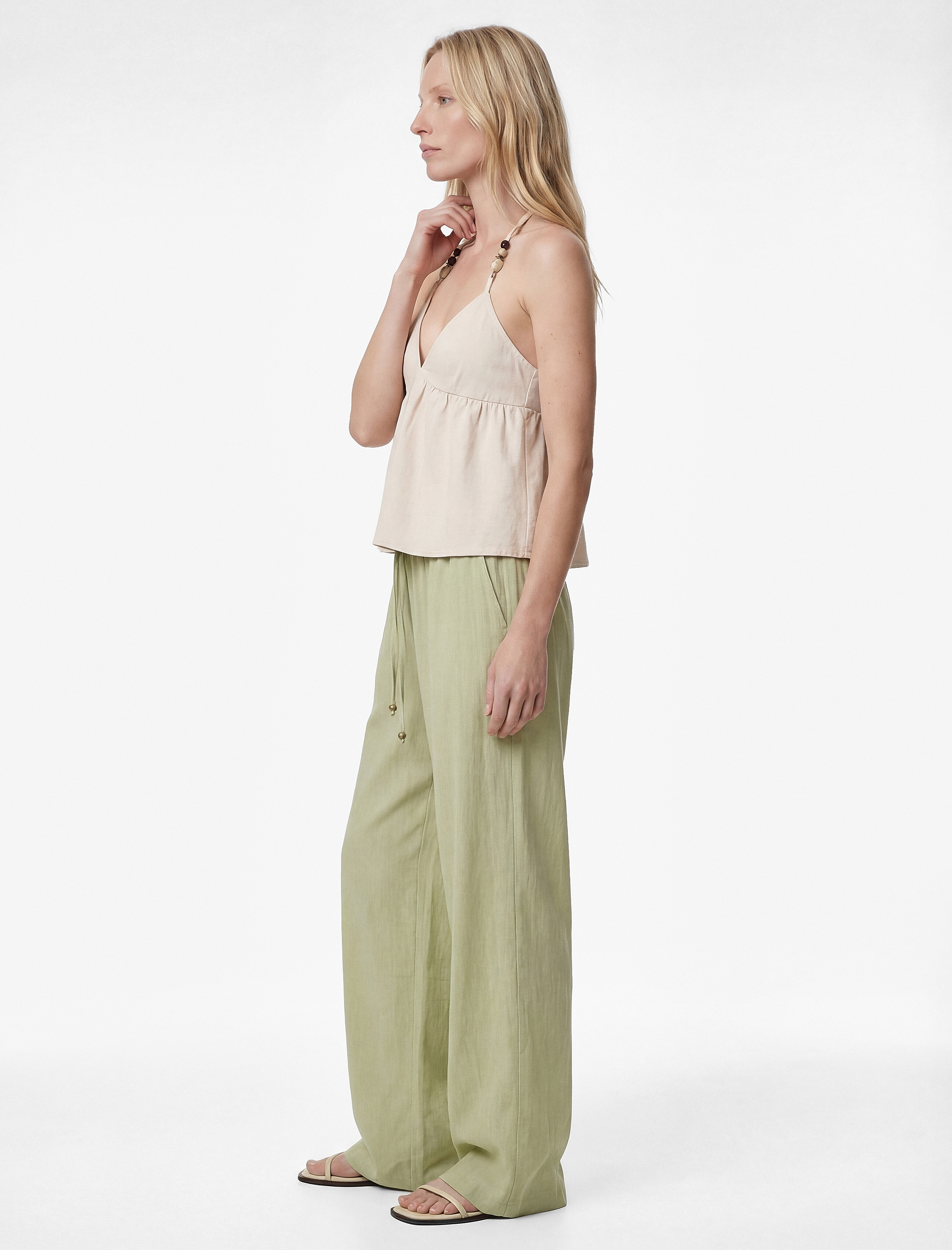   Viskon Kumaş Cepli Beli Lastikli Düz Bol Paça Pantolon