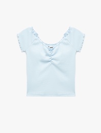 Slim Fit Büzgülü Kayık V Yaka Kısa Kollu Tişört